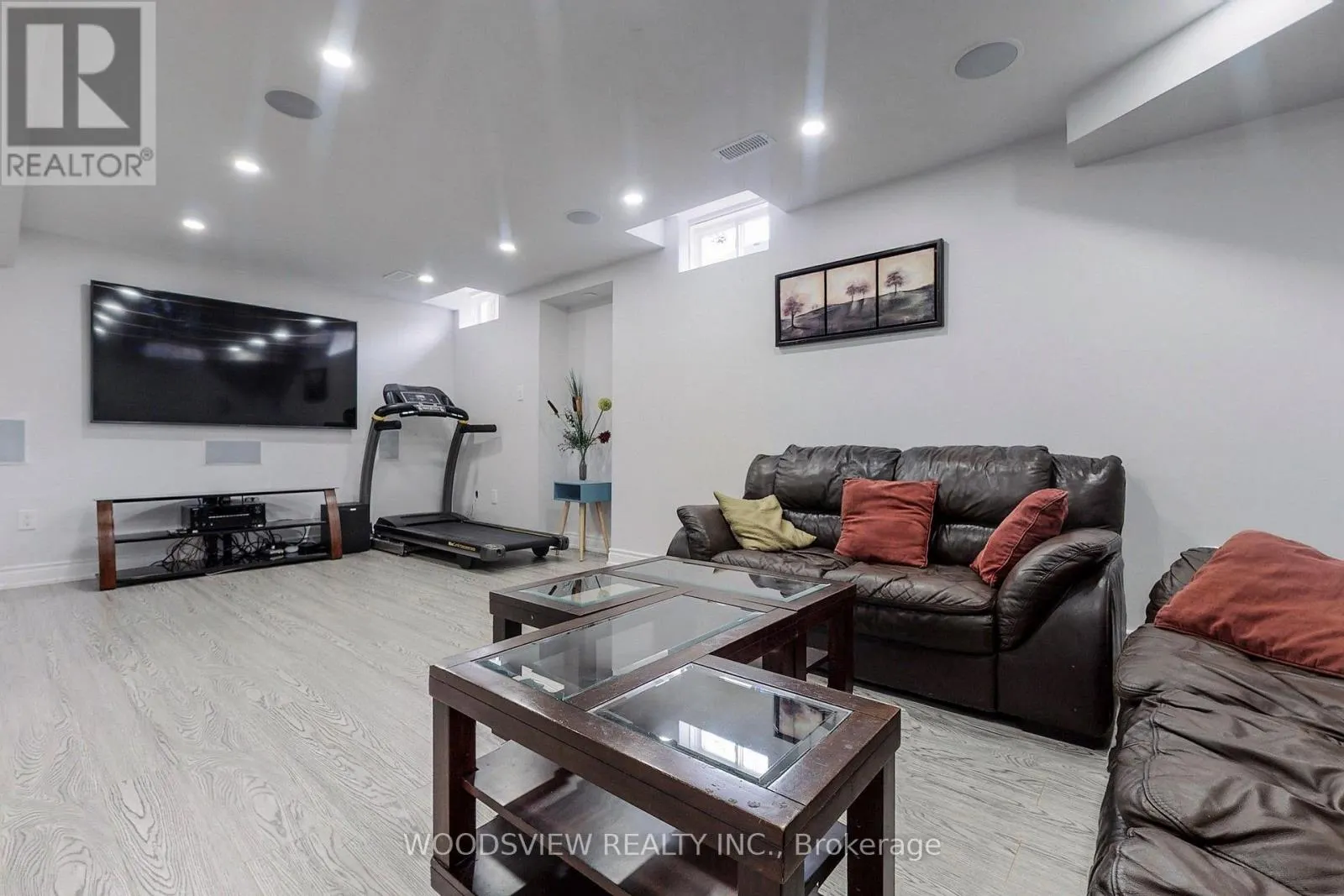 14 STOOKES CRESCENT