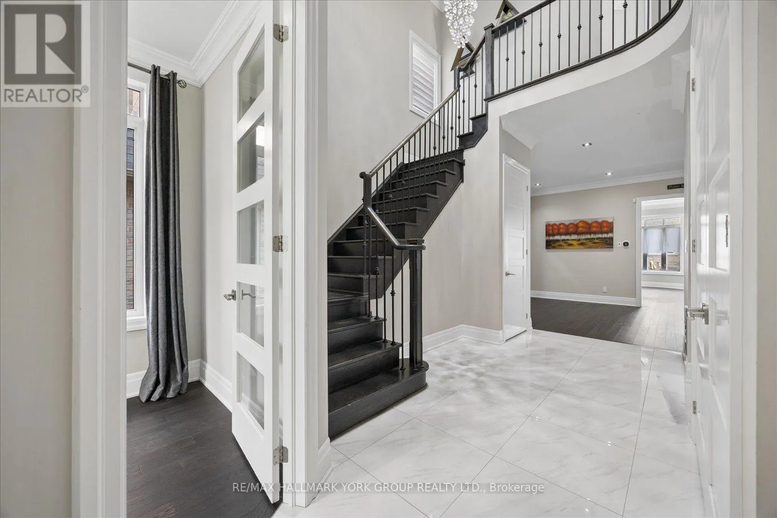 19 LAMPKIN STREET