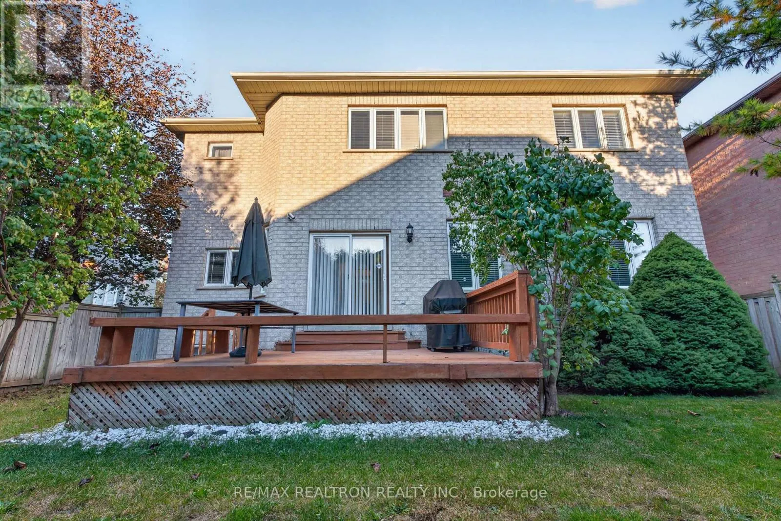 12 LOUDON CRESCENT