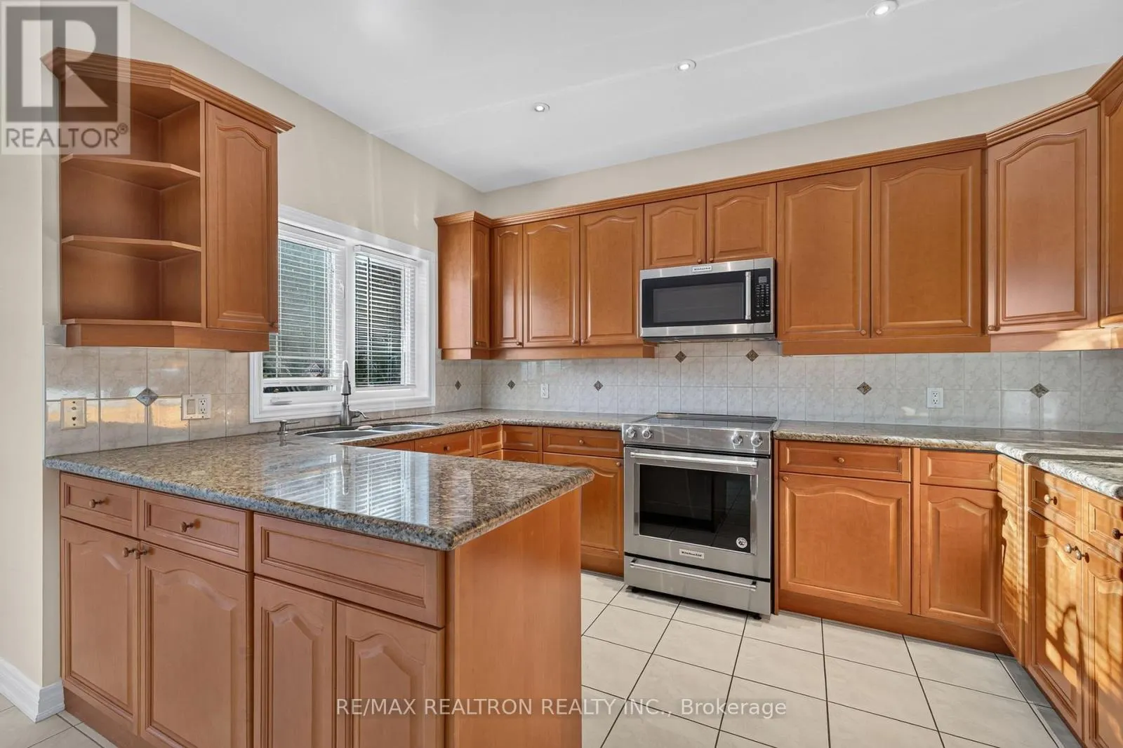 12 LOUDON CRESCENT