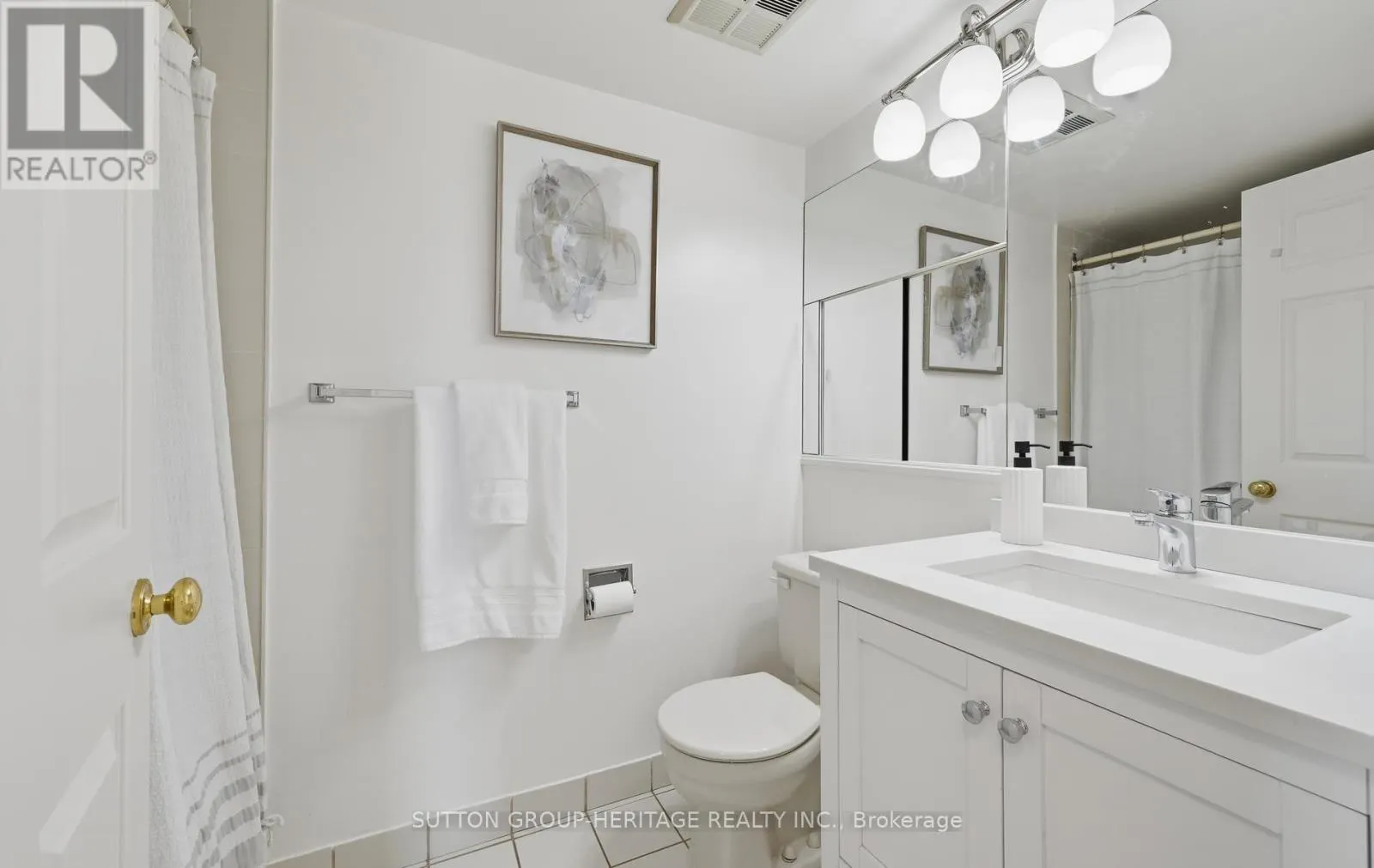 1112 - 40 HARDING BOULEVARD W