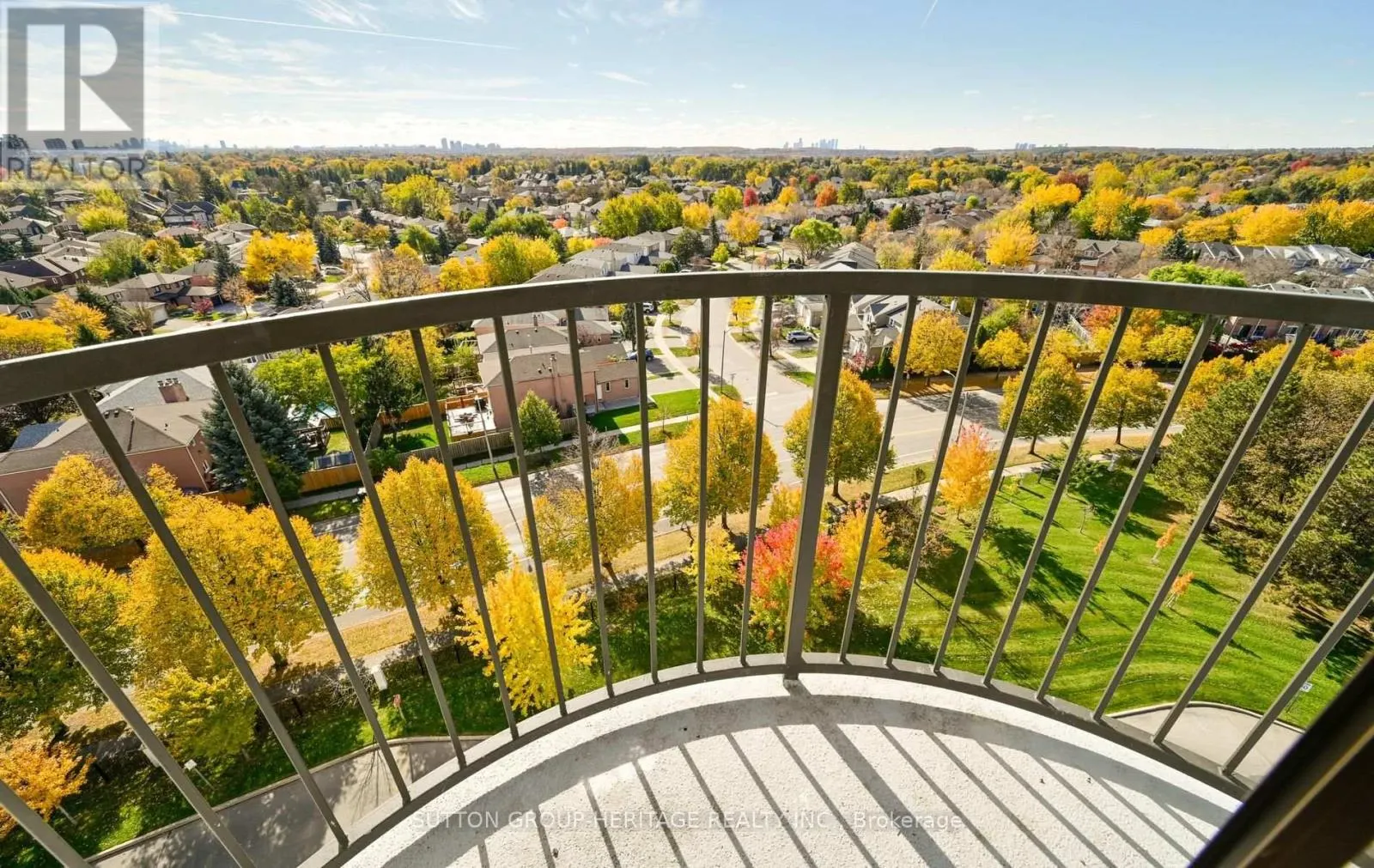 1112 - 40 HARDING BOULEVARD W