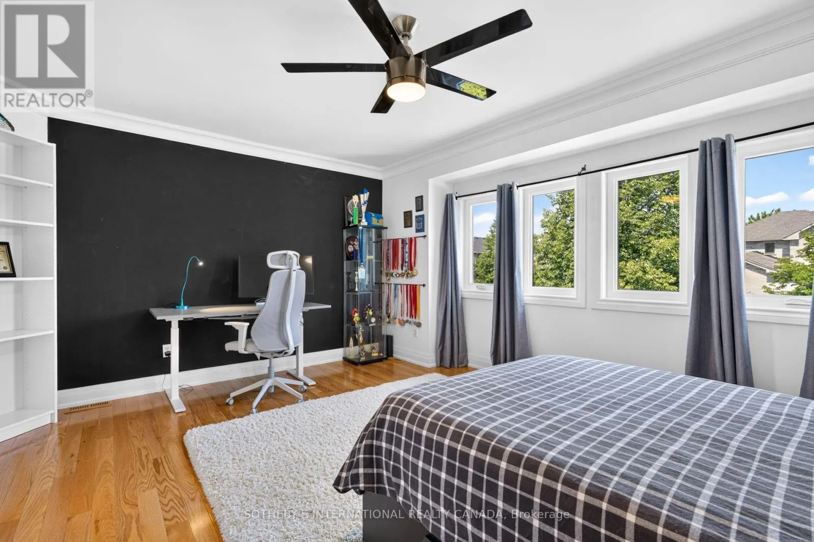 15 KLAMATH COURT