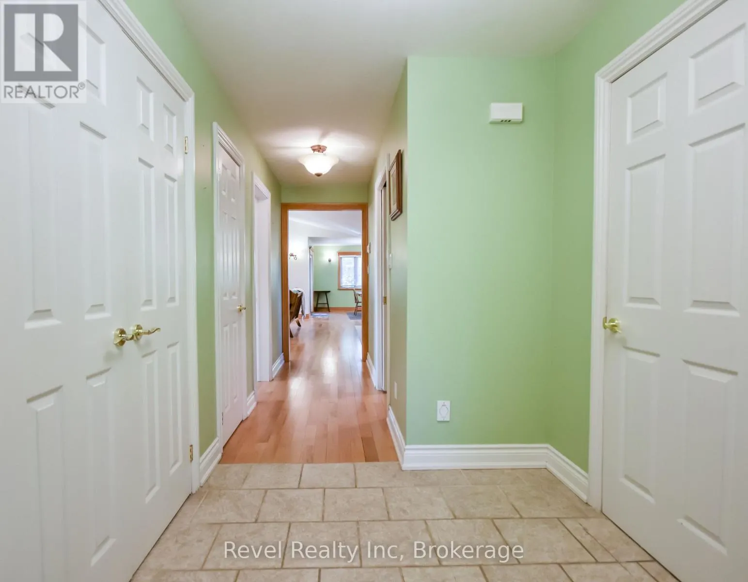 2362 TALL TREE LANE