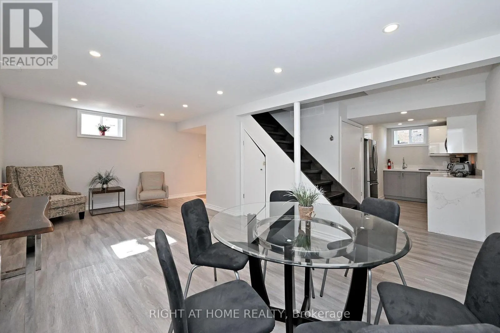 454 ALPER STREET