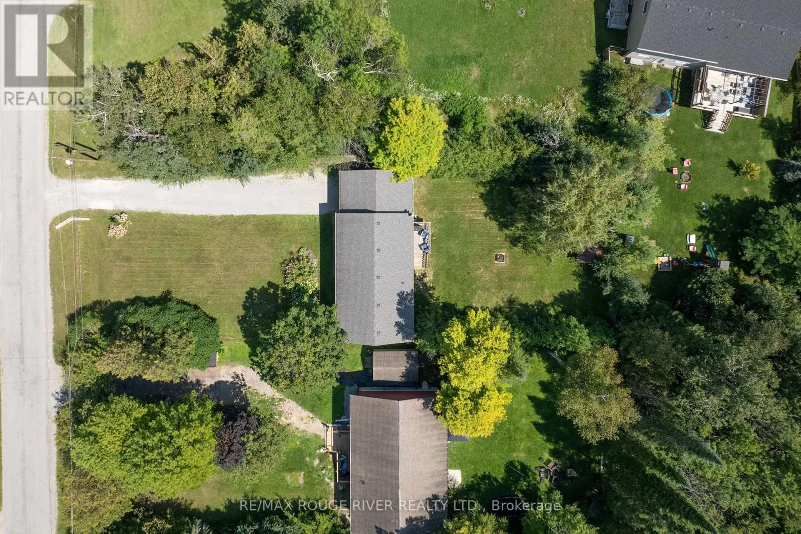 33 CREEK DRIVE