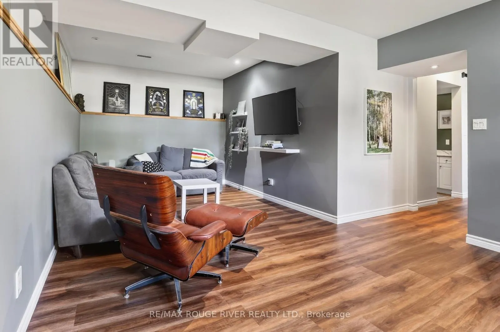 33 CREEK DRIVE