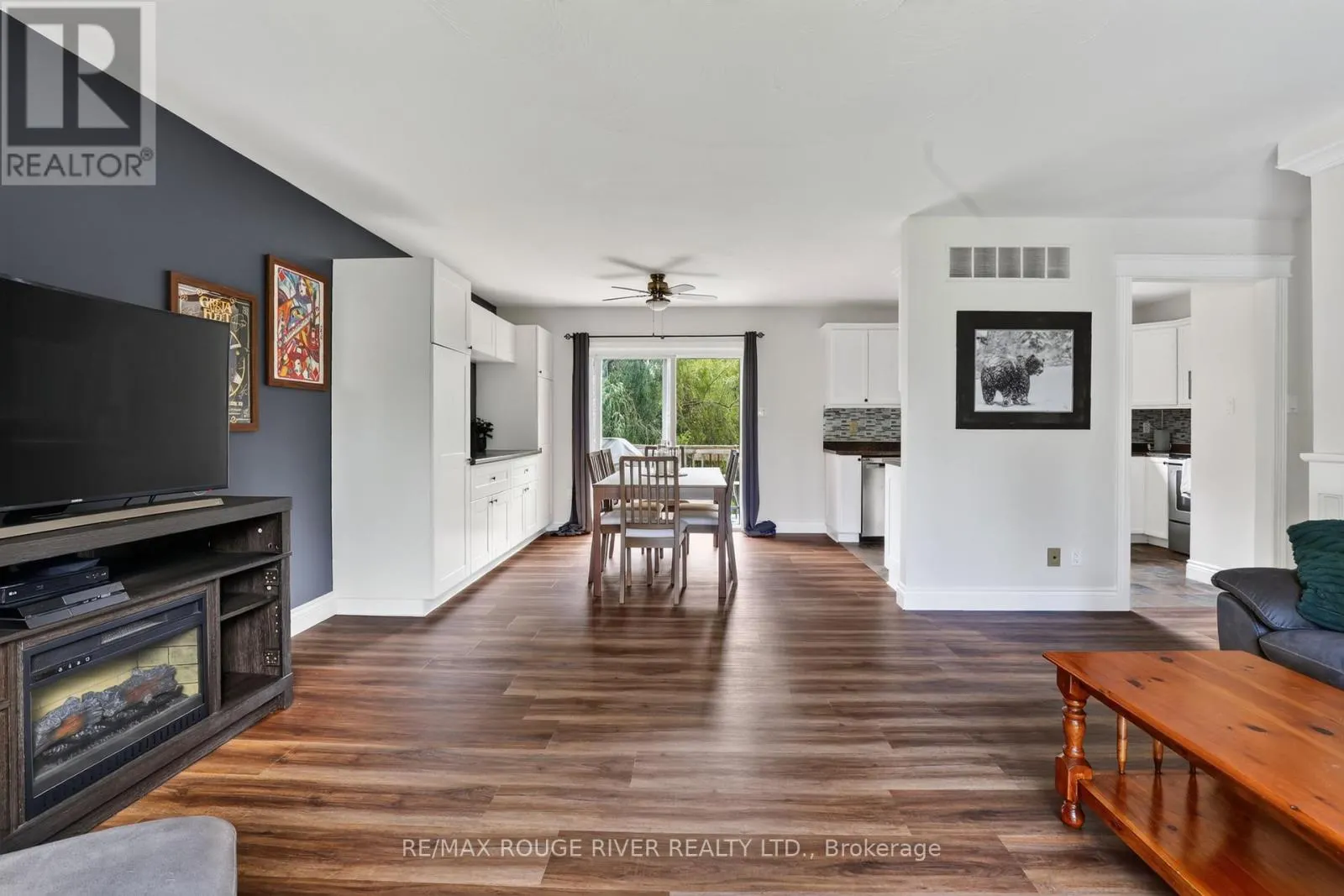 33 CREEK DRIVE