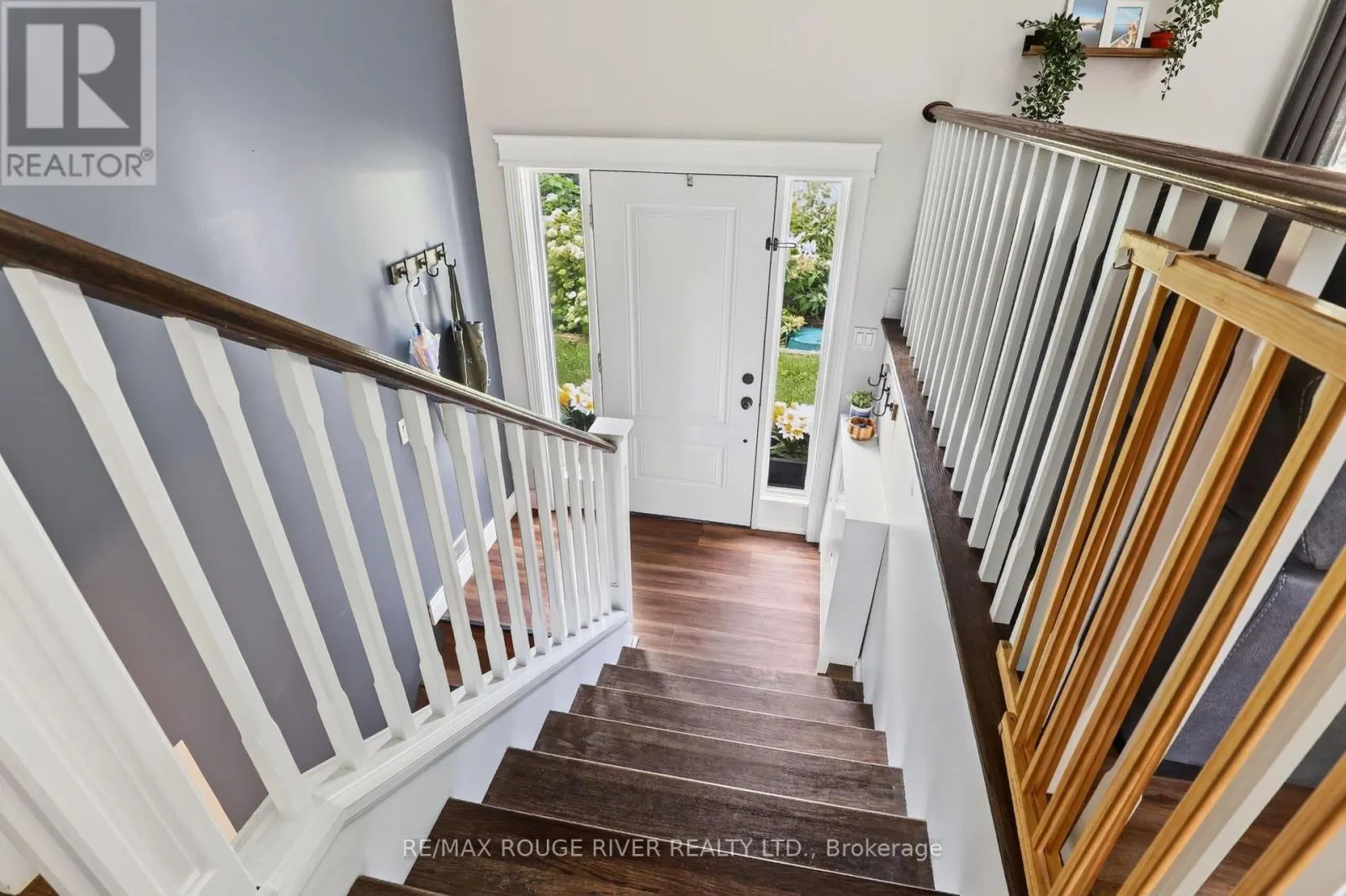 33 CREEK DRIVE