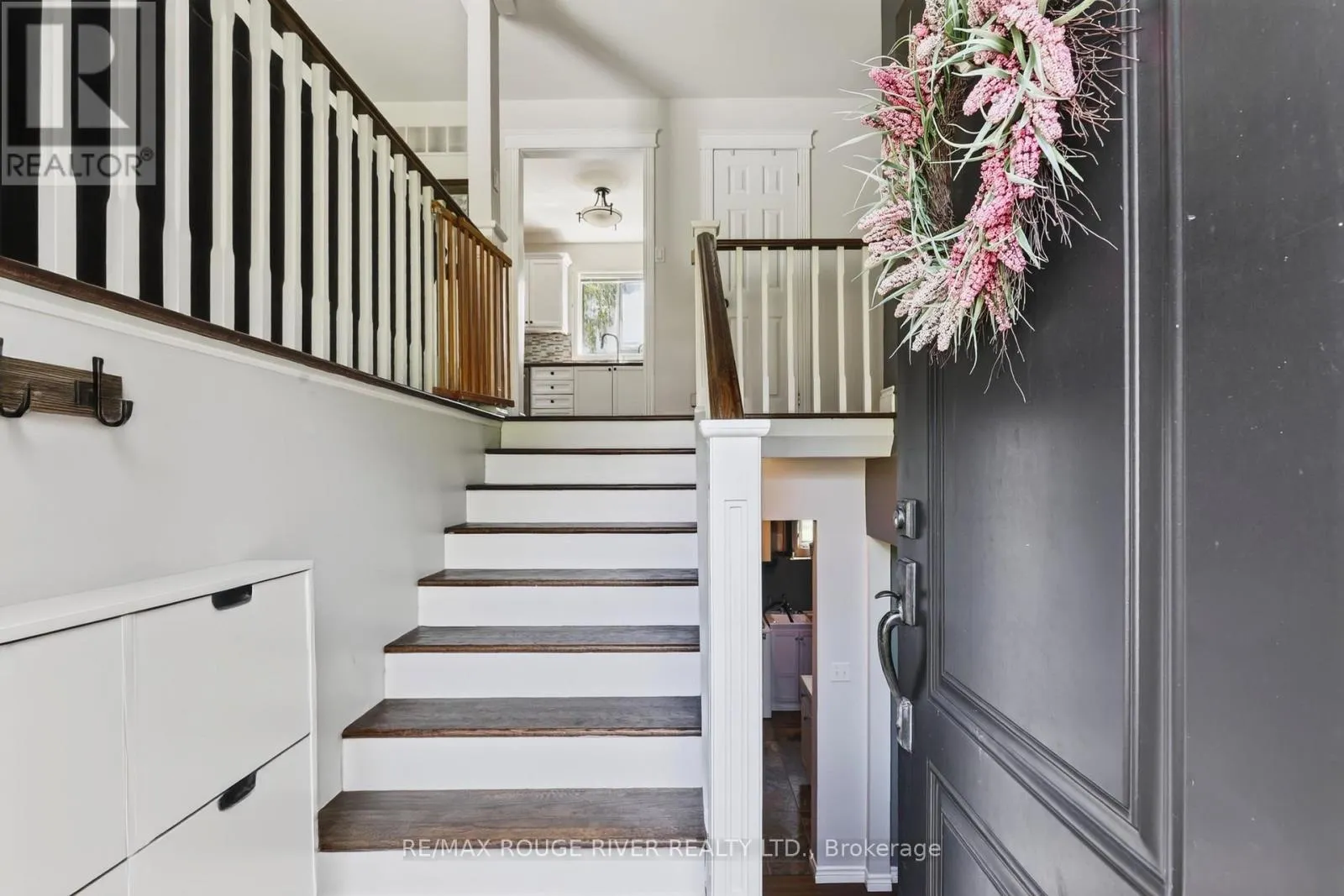 33 CREEK DRIVE