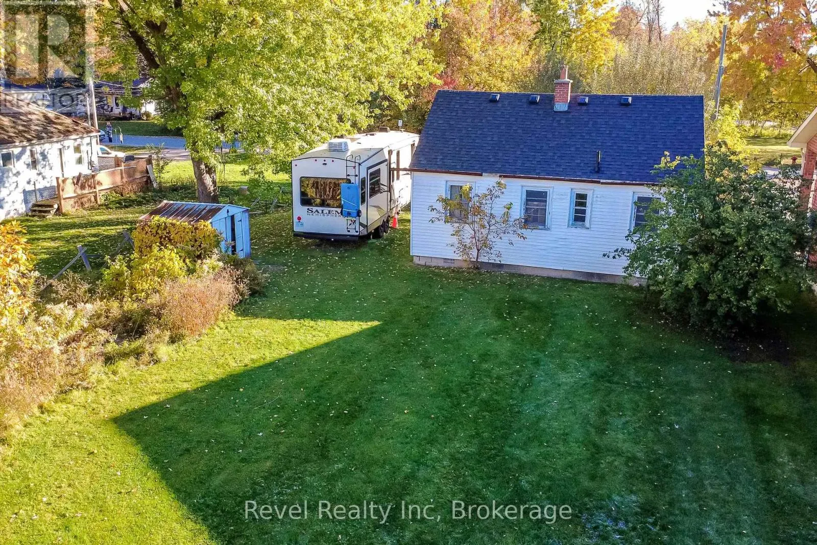2366 TALL TREE LANE