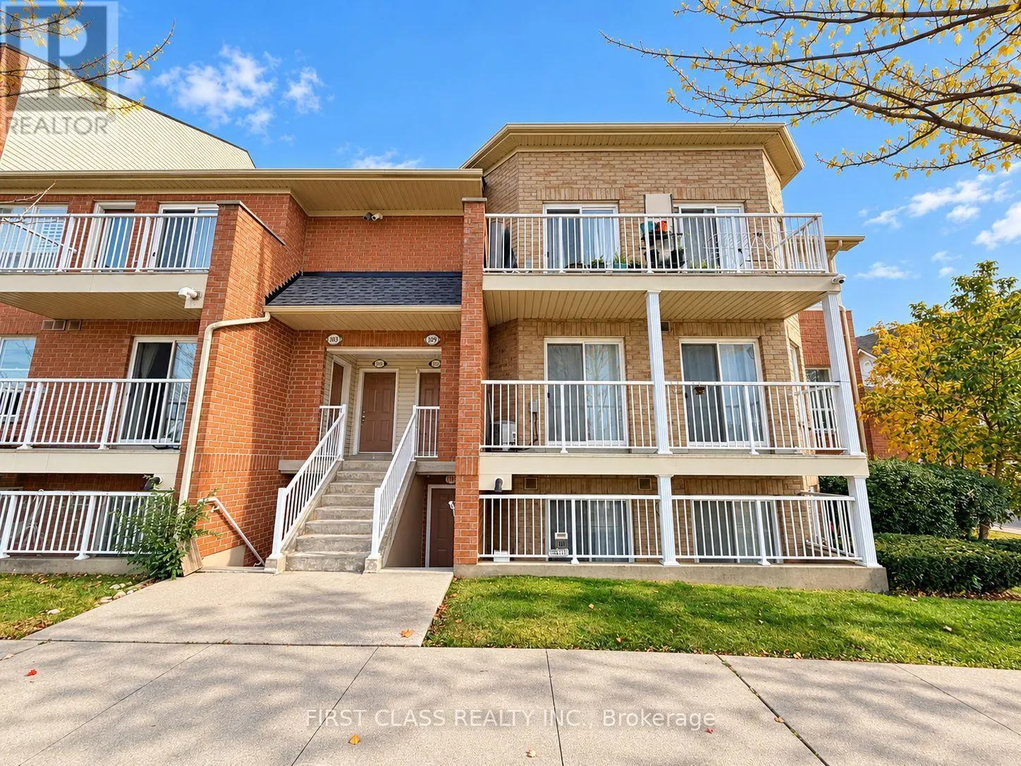 33 - 109 SUNRISE DRIVE