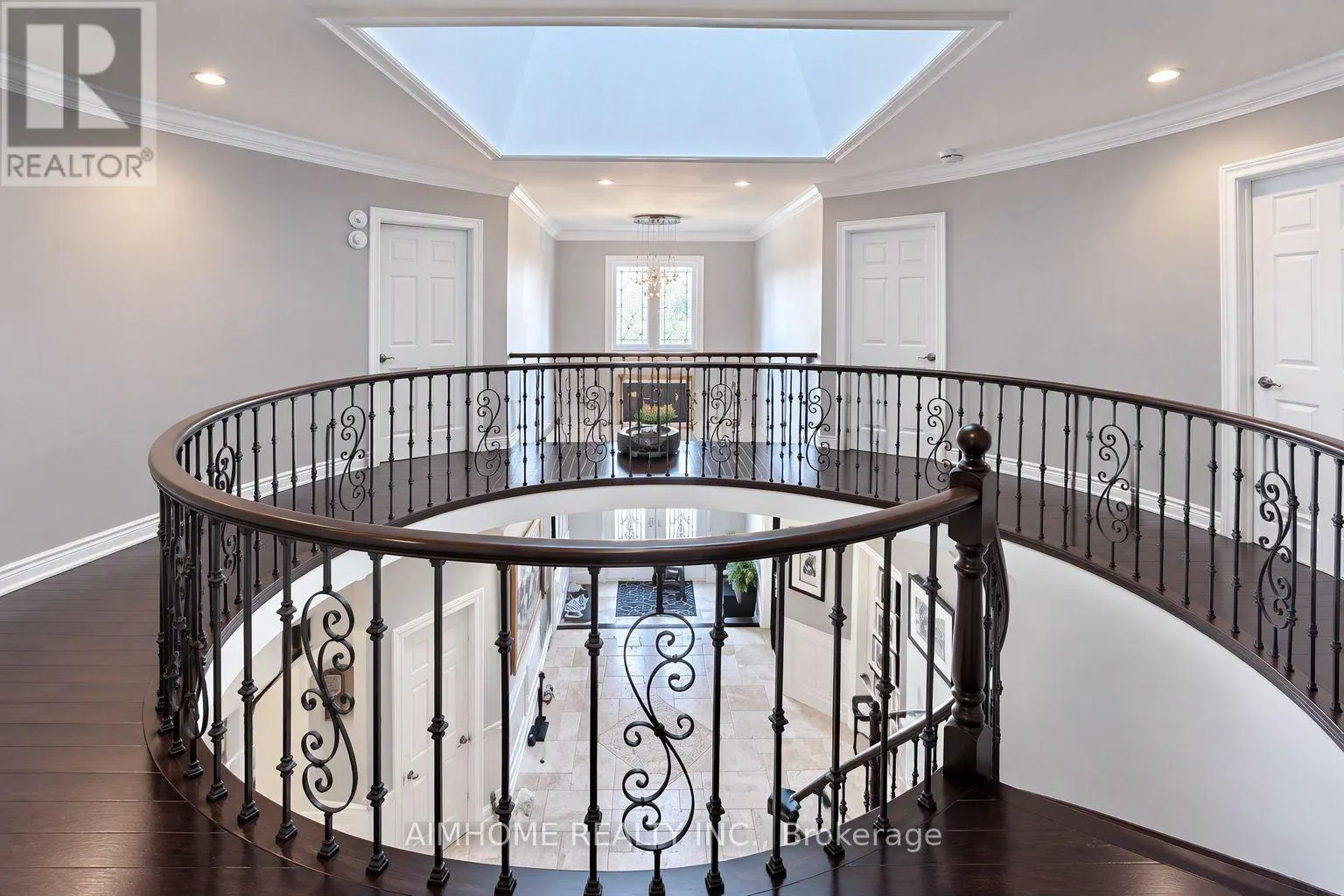 58 WINGATE CRESCENT
