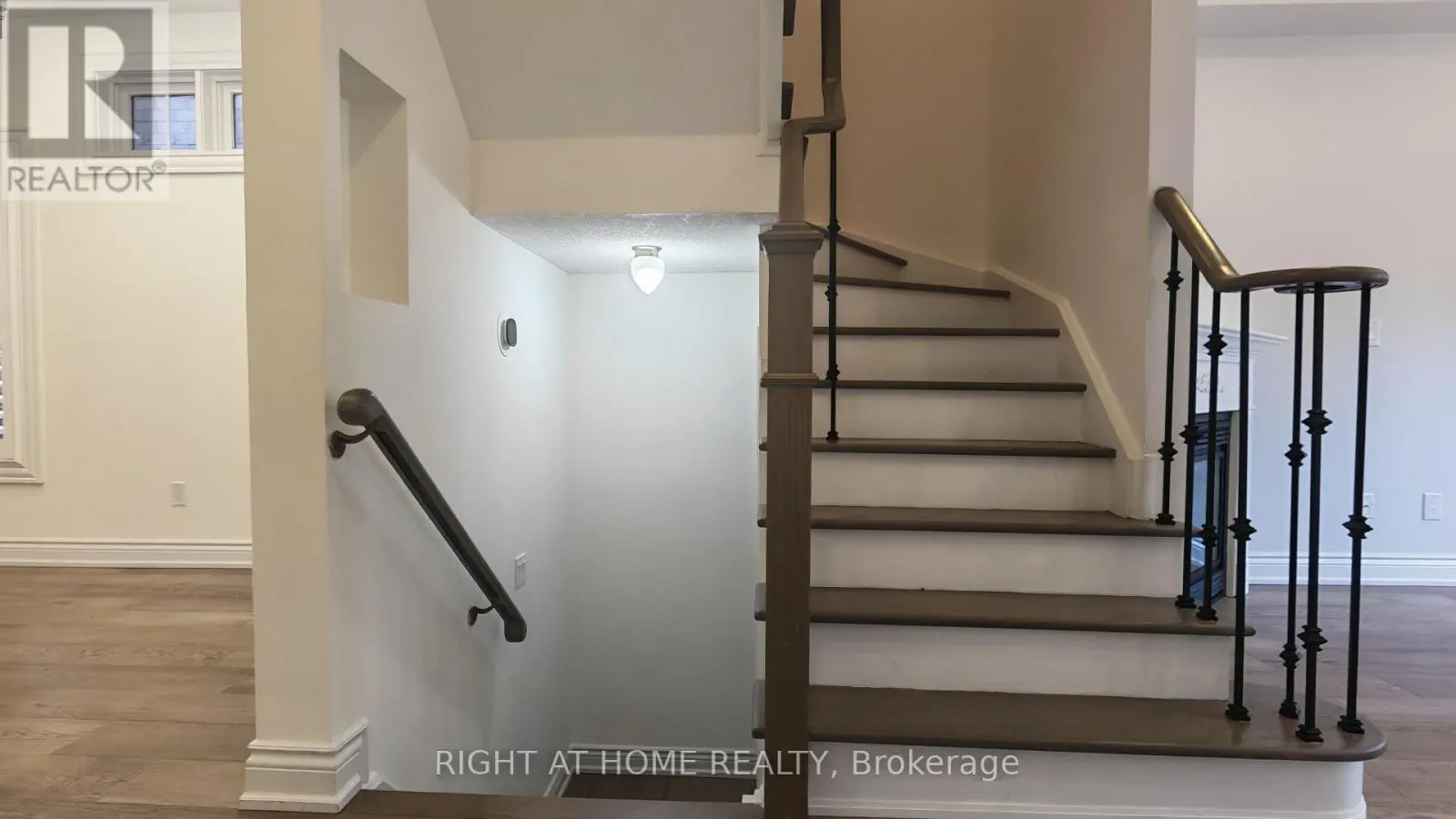 21 RUSSELL HILL ROAD