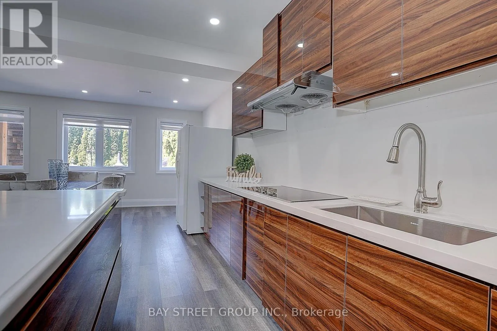 218 BOAKE TRAIL