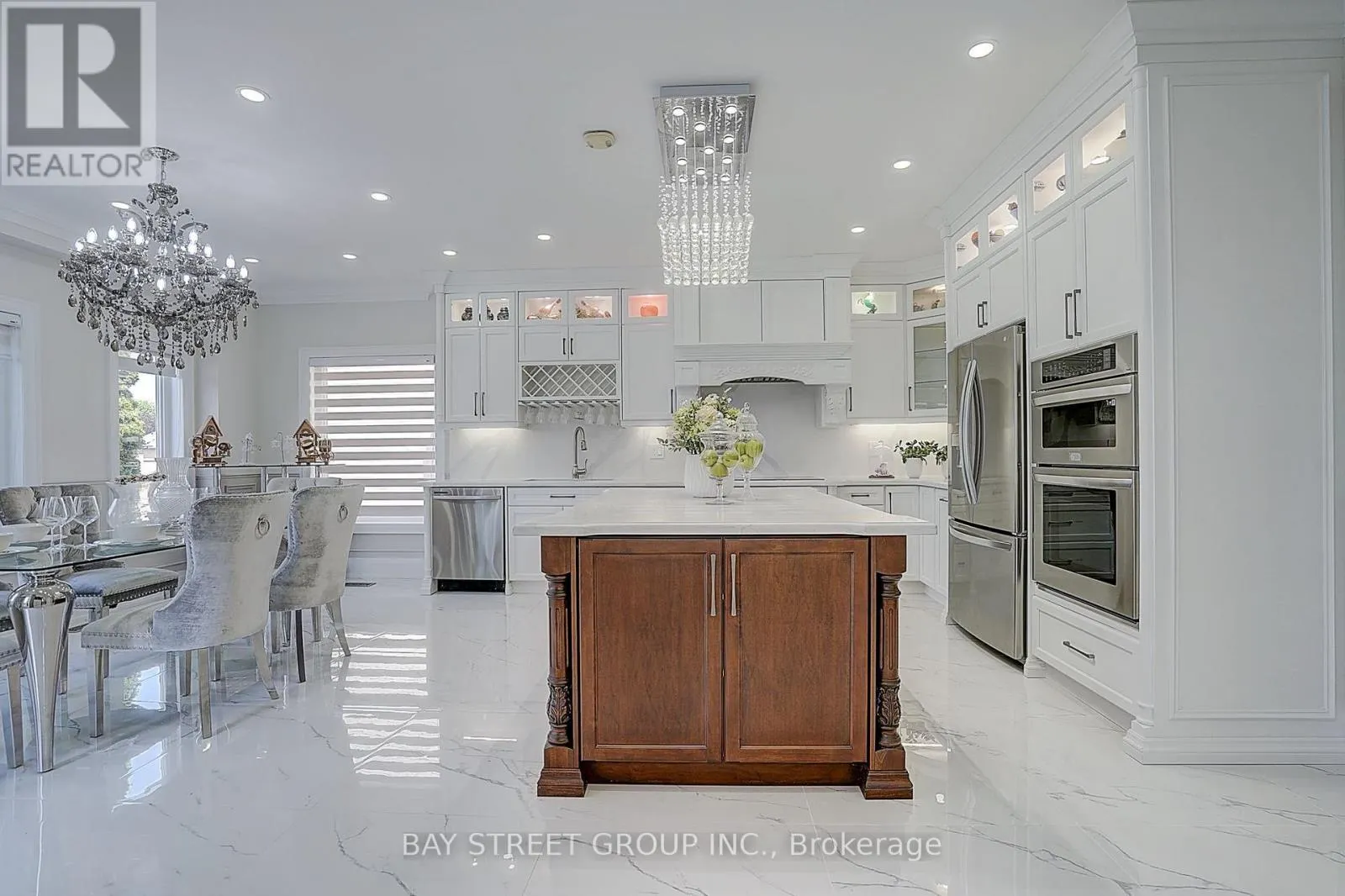 218 BOAKE TRAIL