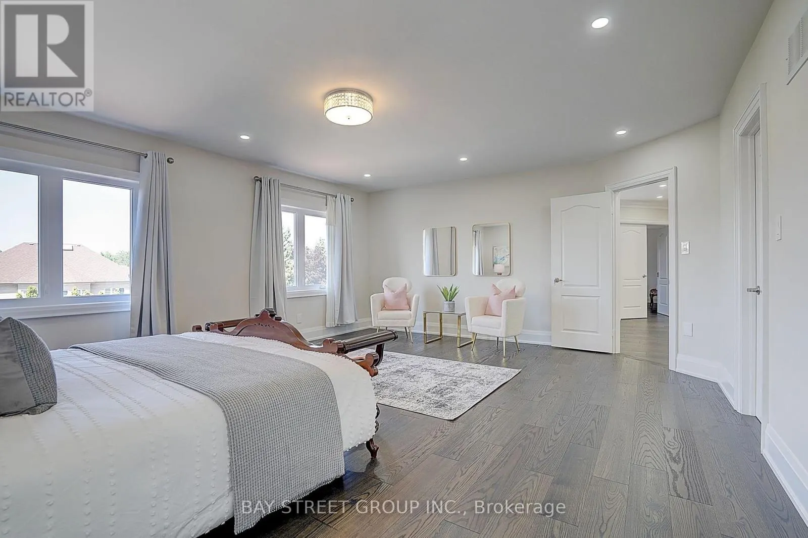 218 BOAKE TRAIL
