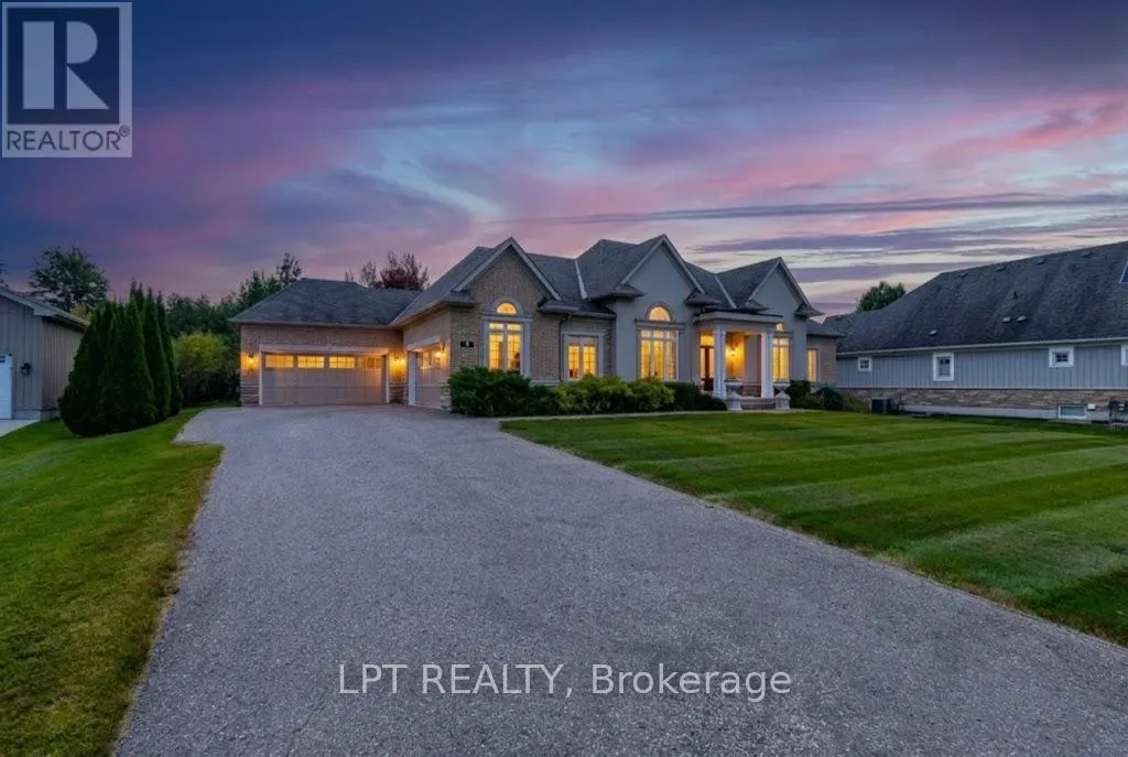 5 WOLFORD COURT