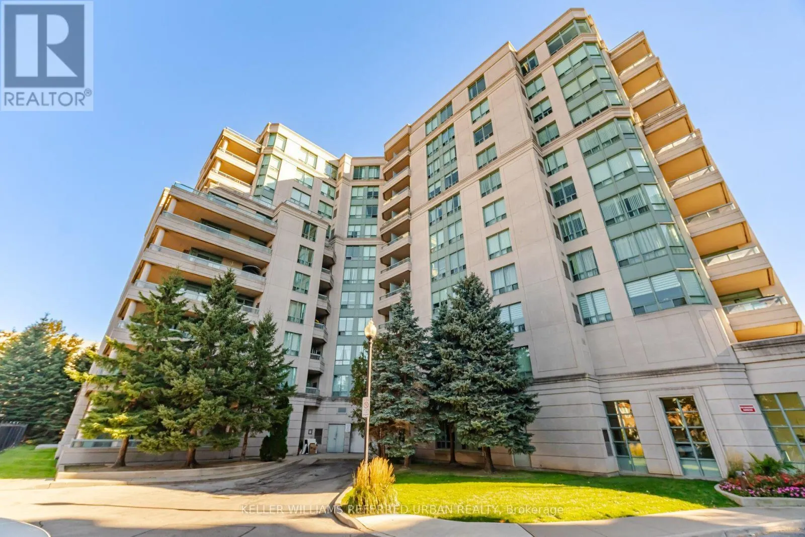 PH307 - 5 EMERALD LANE