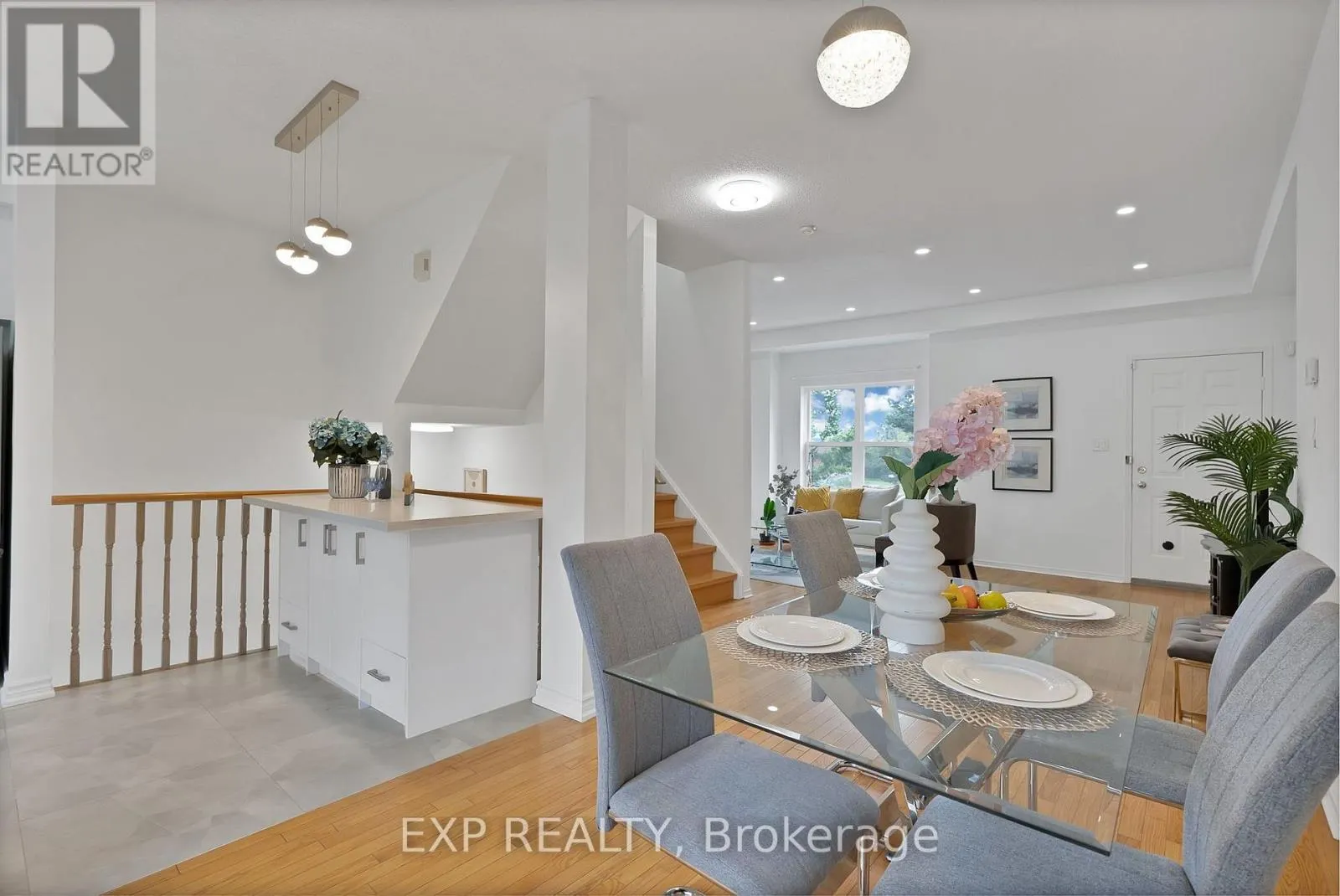 11 MAPLE PARK WAY