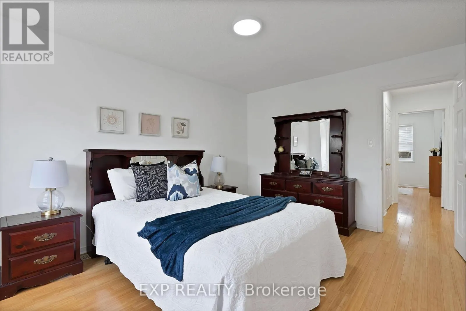11 MAPLE PARK WAY