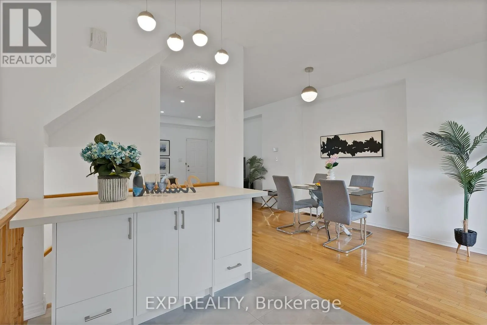 11 MAPLE PARK WAY