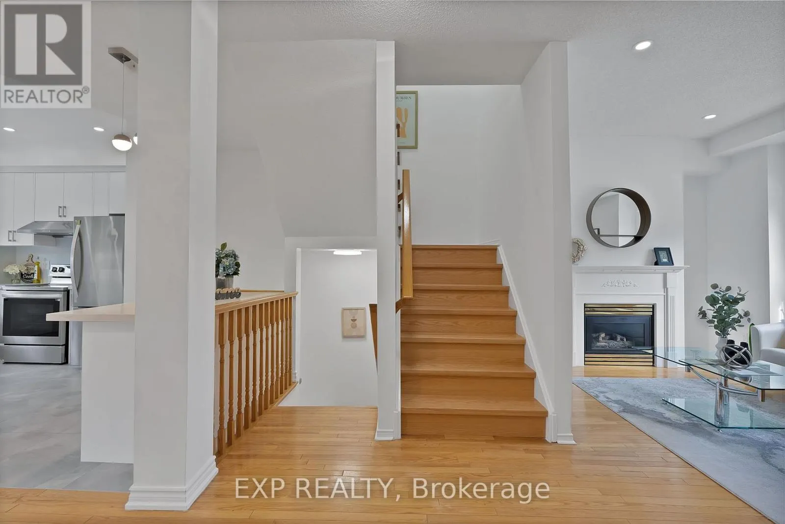 11 MAPLE PARK WAY