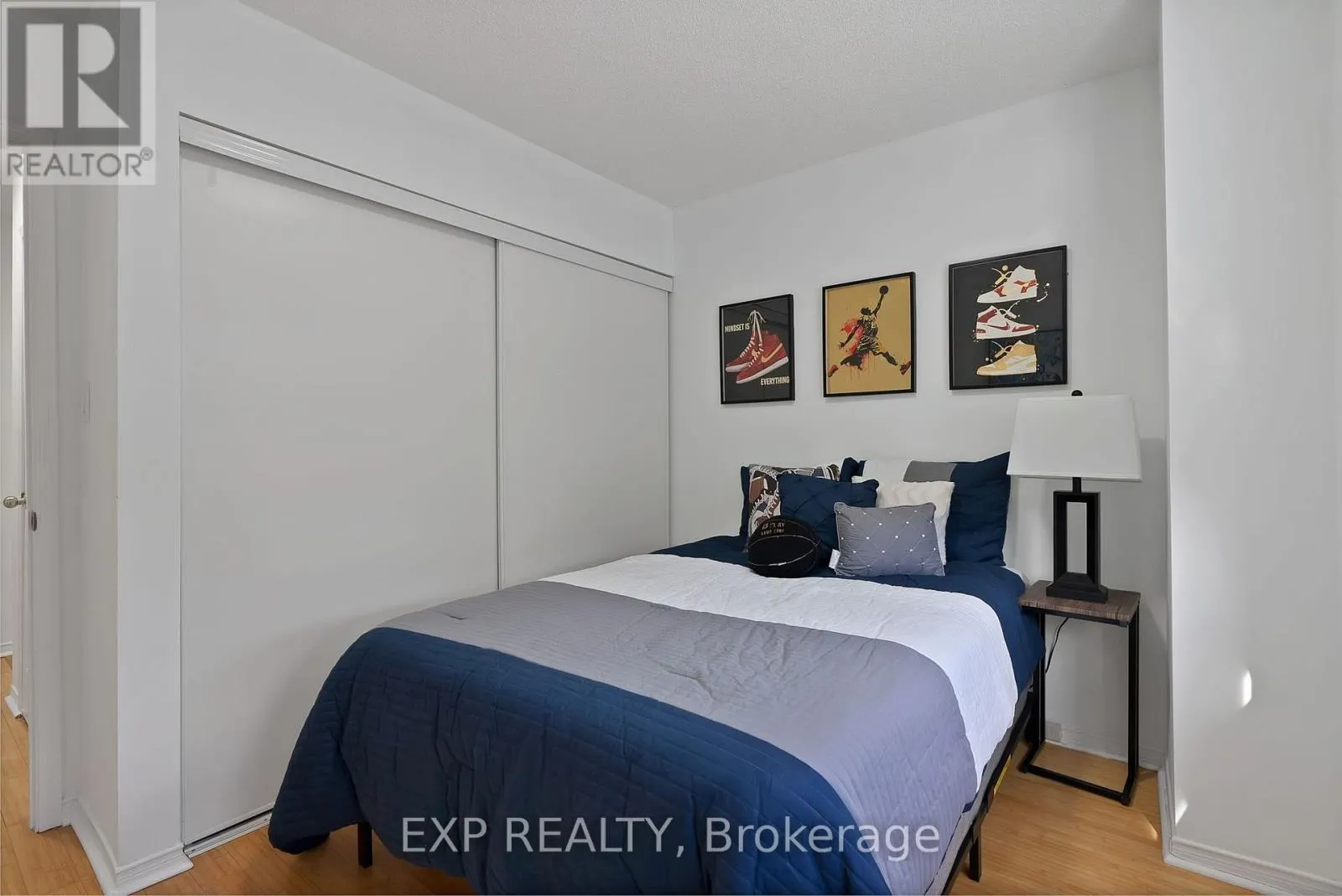 11 MAPLE PARK WAY