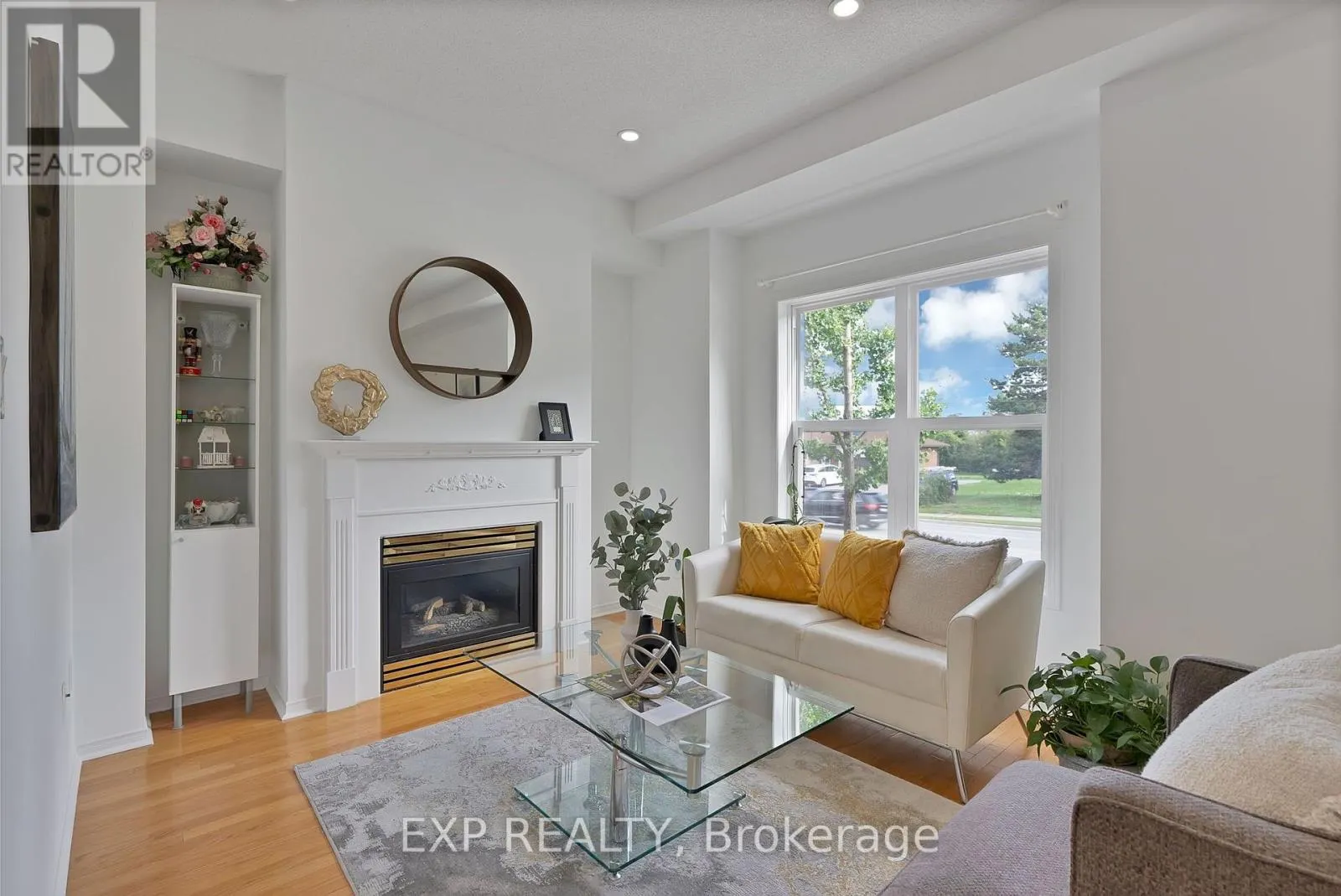 11 MAPLE PARK WAY