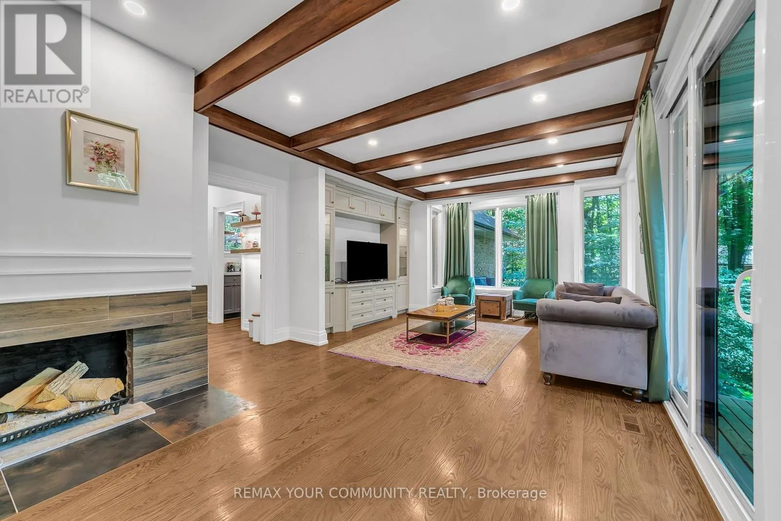 76 TRAILWOOD CRESCENT