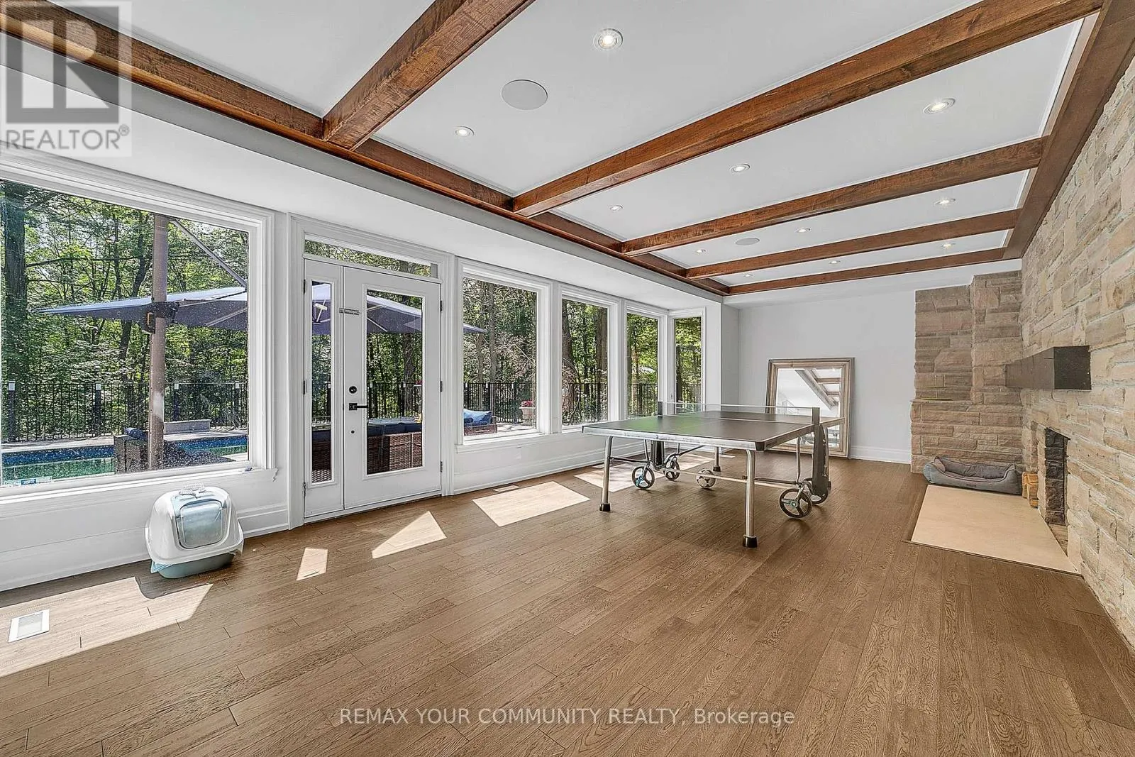 76 TRAILWOOD CRESCENT