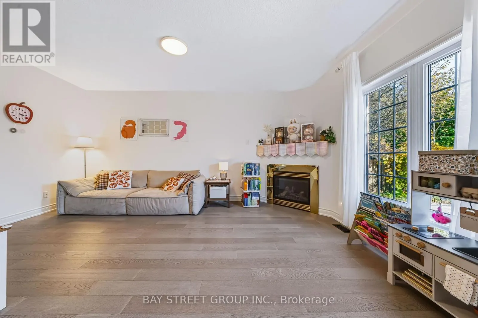 44 TRISH DRIVE