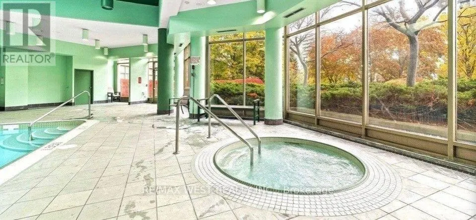 1408 - 7 TOWNSGATE DRIVE