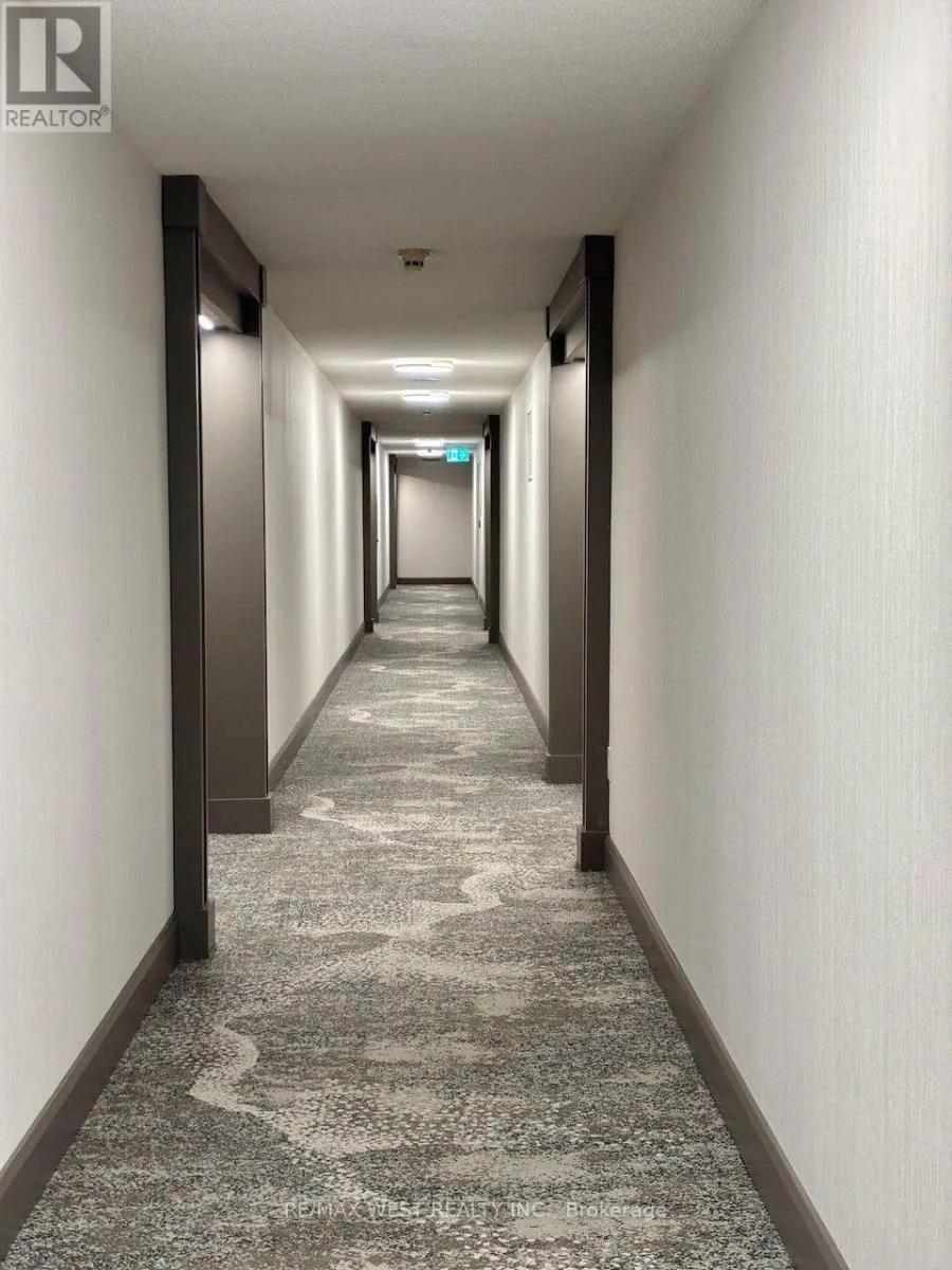 1408 - 7 TOWNSGATE DRIVE