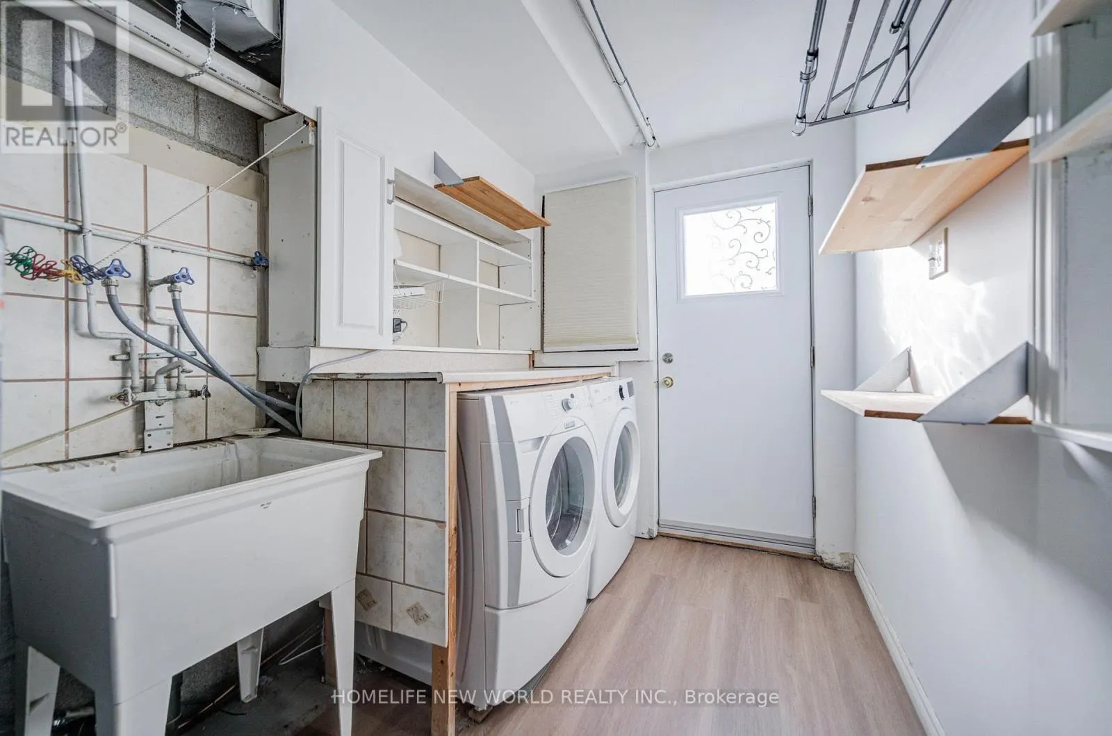 77 NOTTINGHILL ROAD