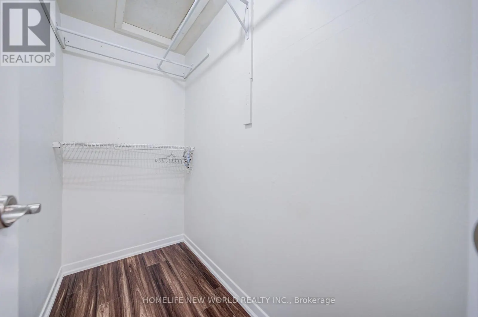 77 NOTTINGHILL ROAD