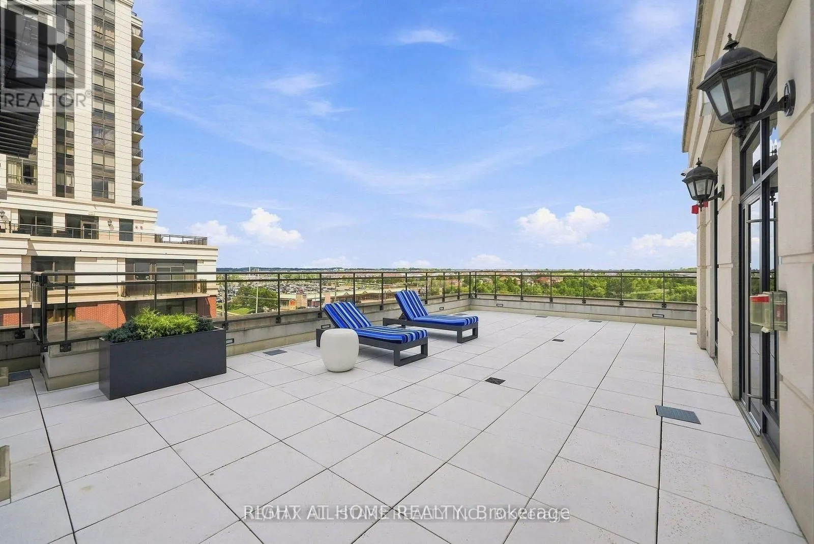 208 - 9500 MARKHAM ROAD