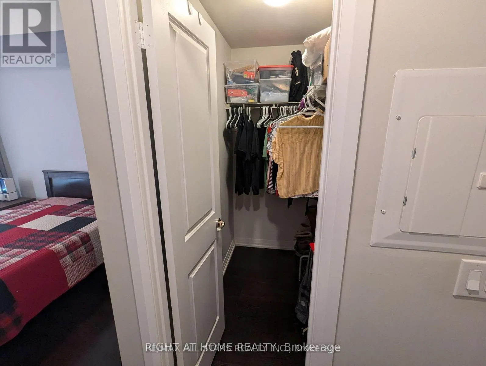 208 - 9500 MARKHAM ROAD
