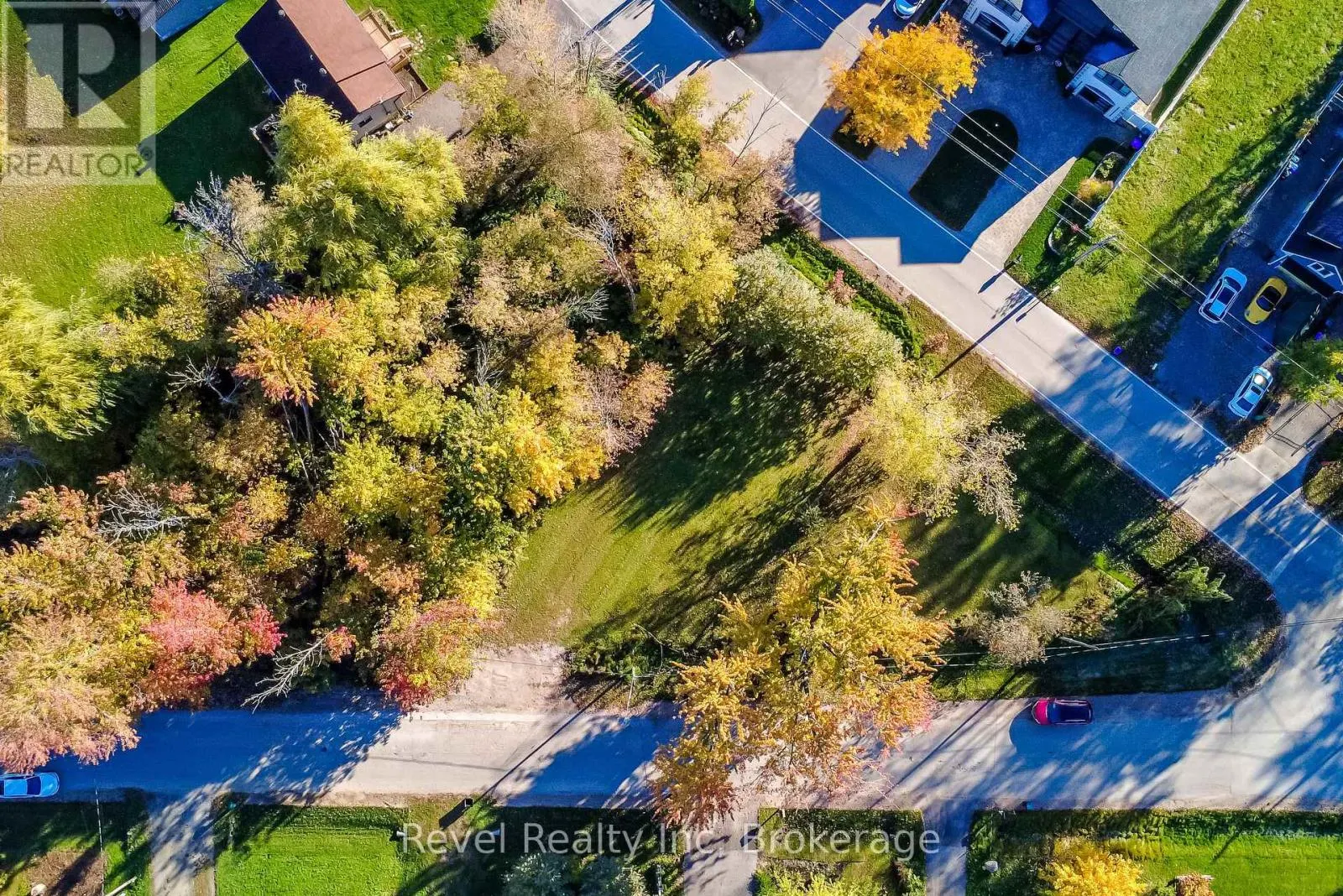 2354 CRYSTAL BEACH ROAD