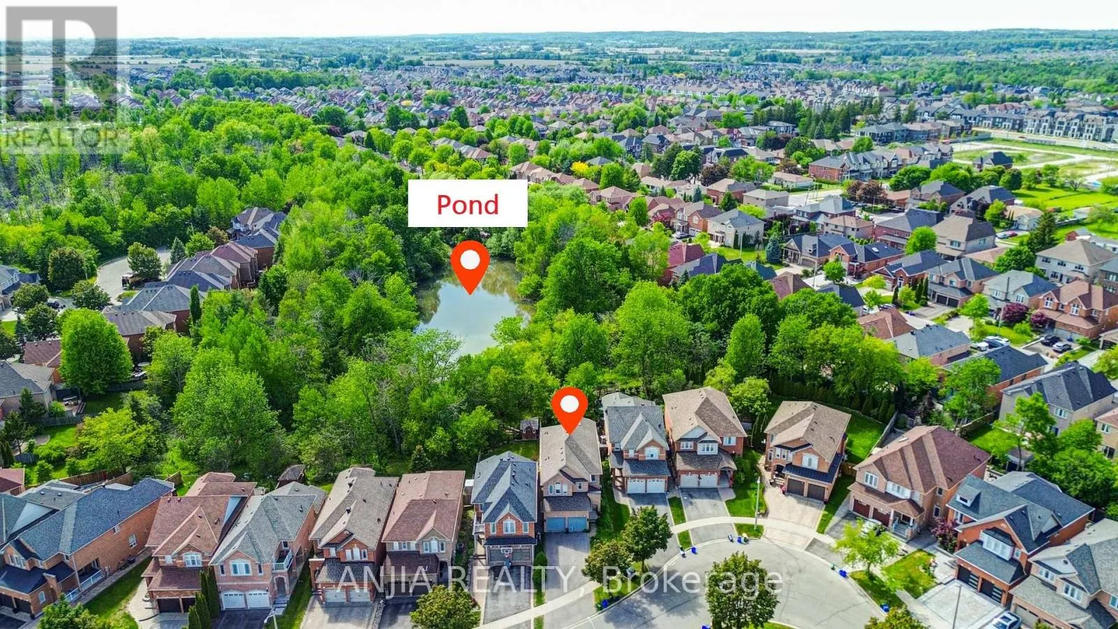 132 ESTATE GARDEN DRIVE