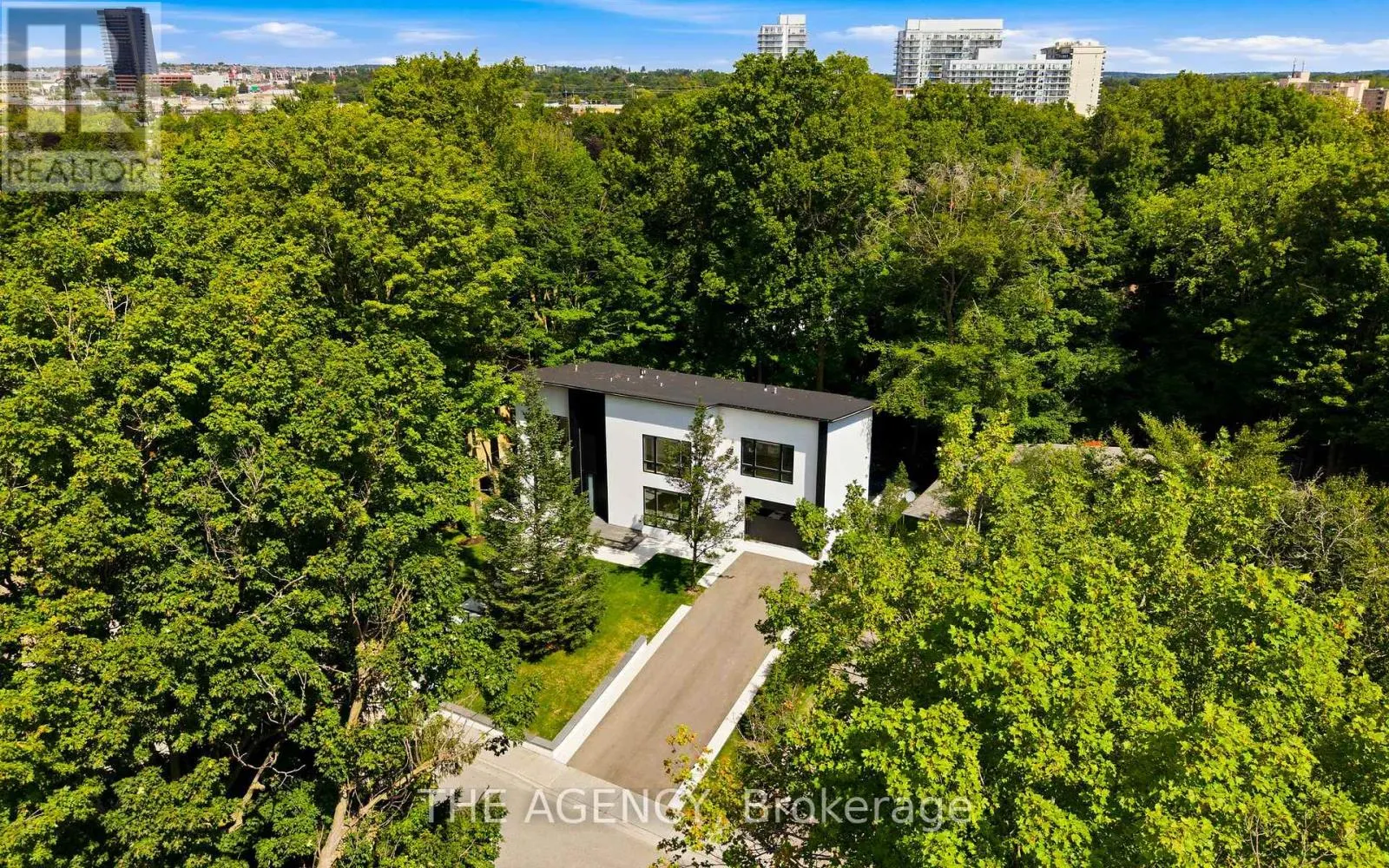 193 BEECHWOOD CRESCENT
