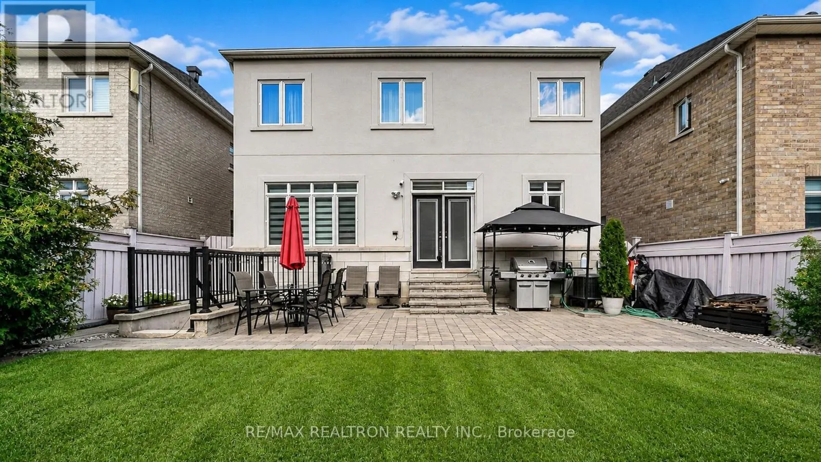 20 ROCK ELM COURT