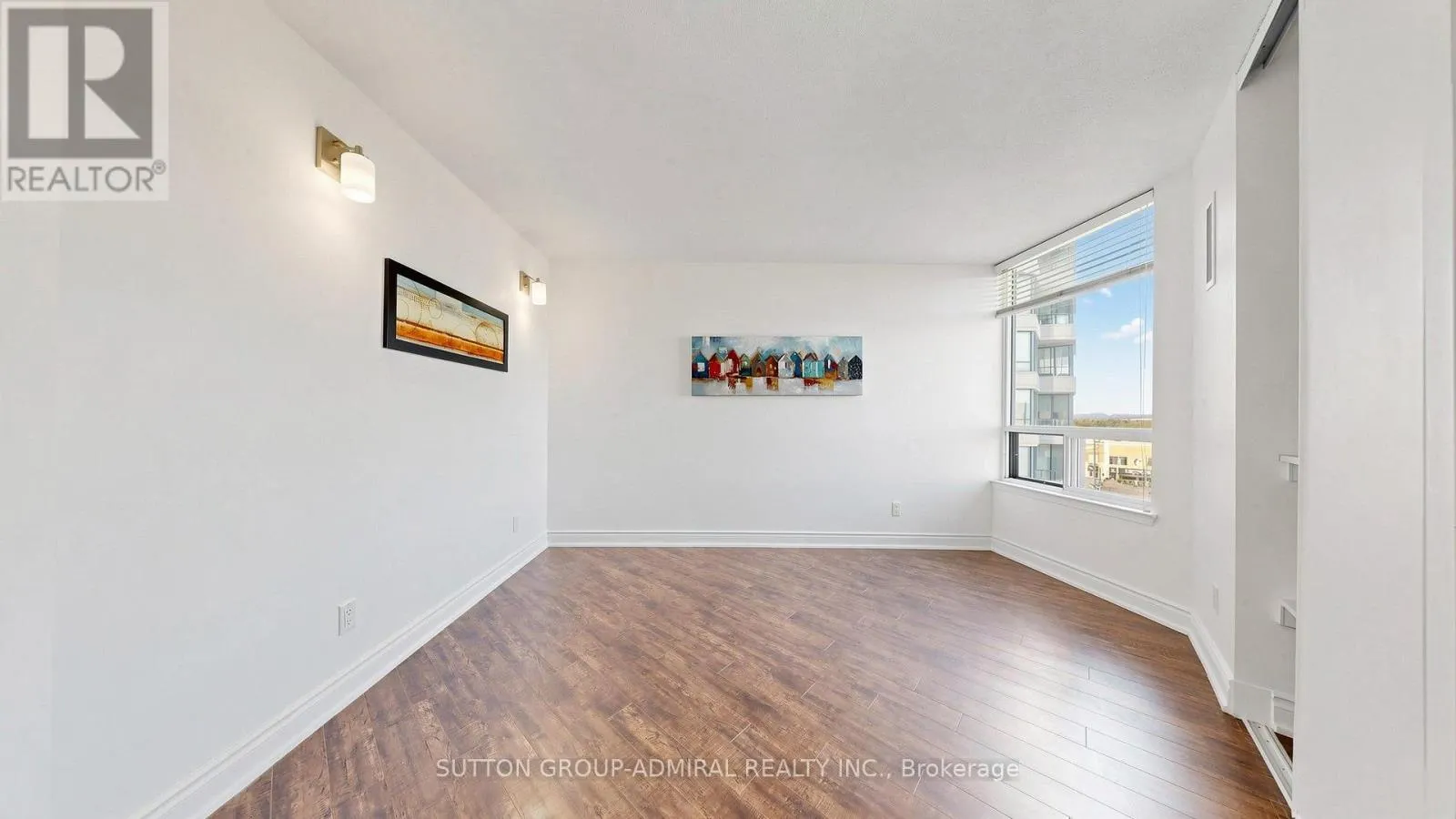 1001 - 120 PROMENADE CIRCLE