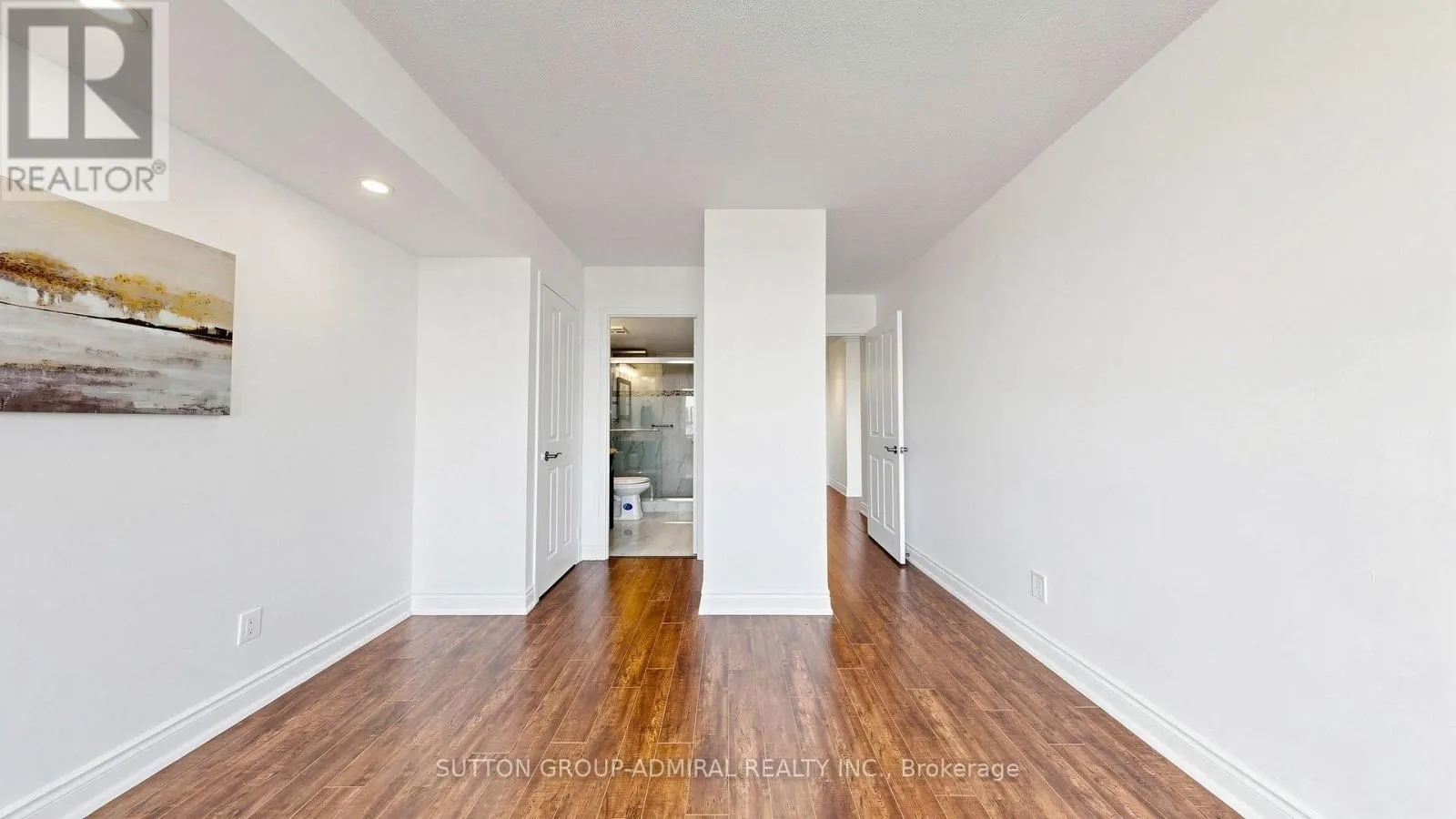 1001 - 120 PROMENADE CIRCLE