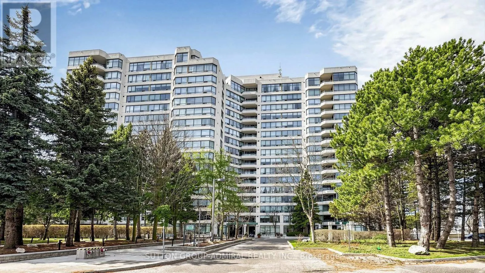 1001 - 120 PROMENADE CIRCLE