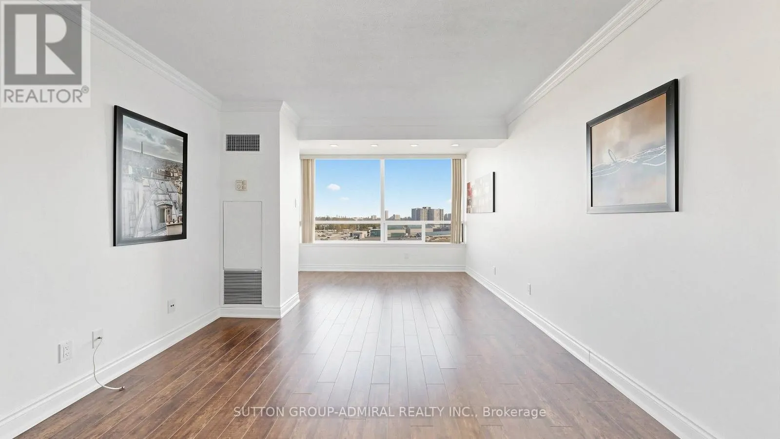 1001 - 120 PROMENADE CIRCLE