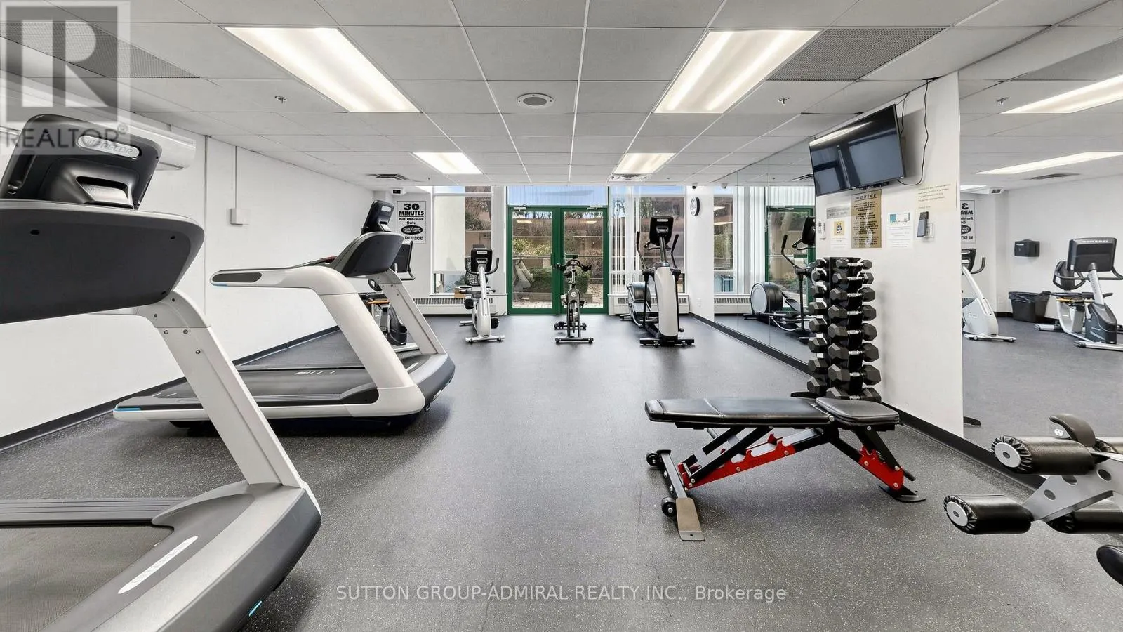 1001 - 120 PROMENADE CIRCLE