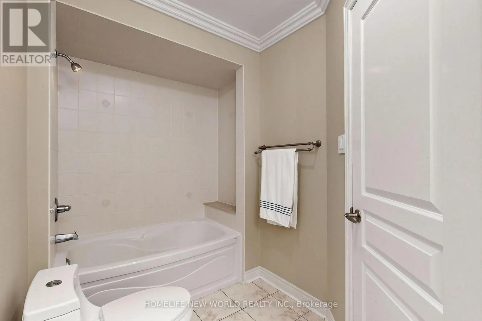 19 FEATHERWOOD DRIVE