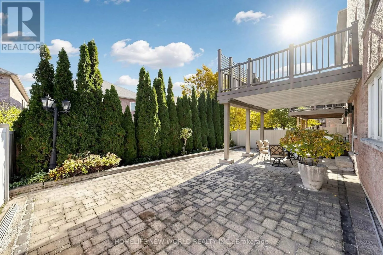 19 FEATHERWOOD DRIVE