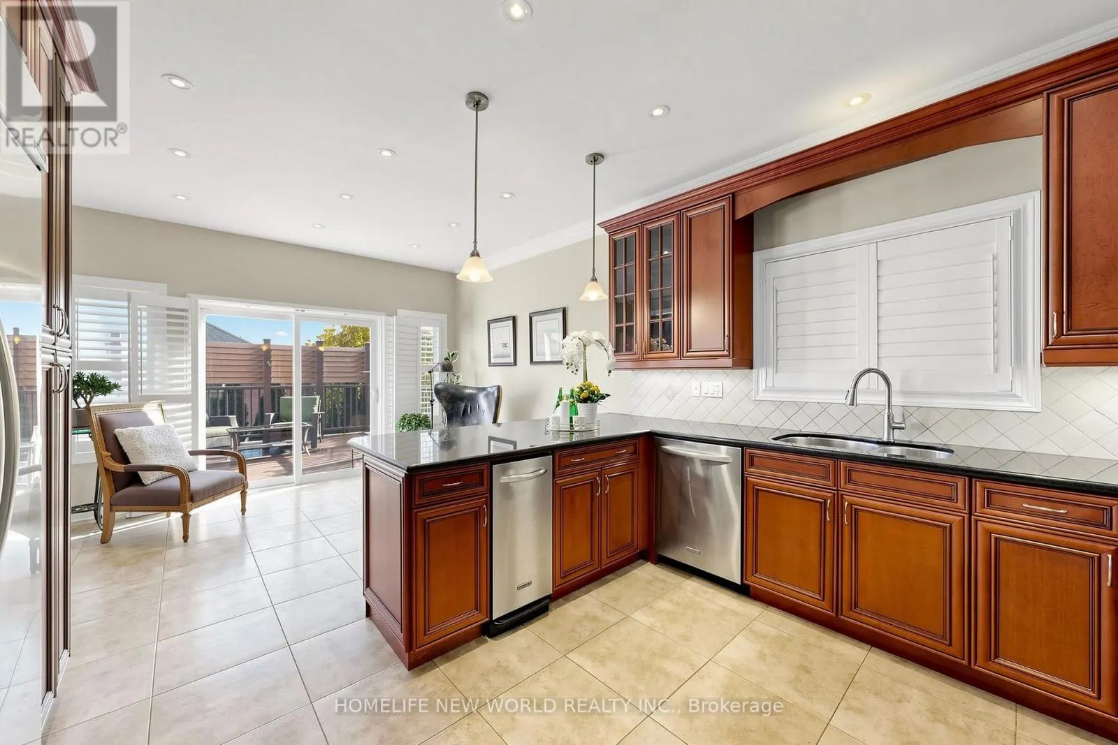 19 FEATHERWOOD DRIVE